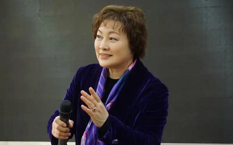 马莉莉讲述对丁是娥版繁漪的理解与学习