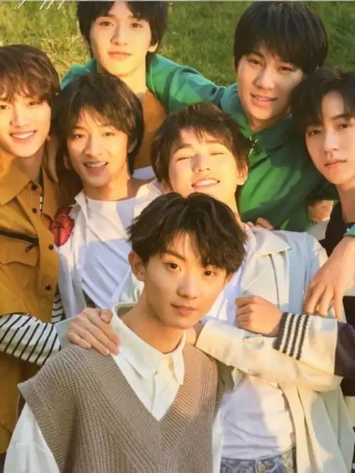 时代少年团/时代少年团壁纸/时代少年团团照/马嘉祺/丁程鑫/宋亚轩/刘