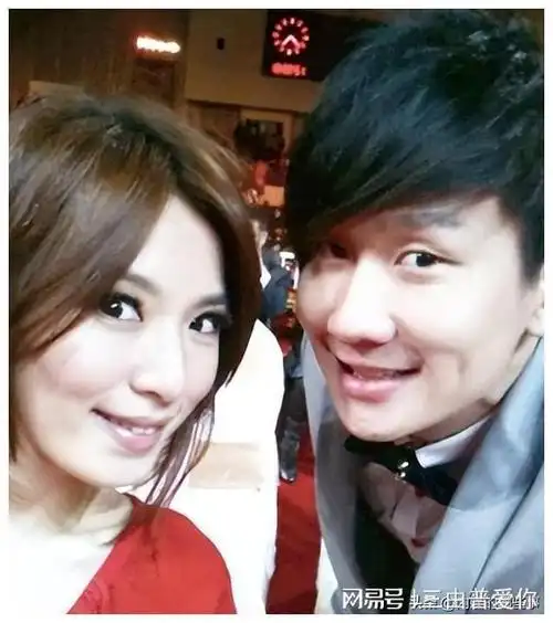 如果说林俊杰的表白相当露骨,那么田馥甄对他的拒绝也有很多令人费解