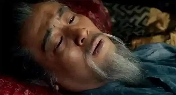 这句诗中所说的一般,223年,刘备征讨东吴失利,自己也于三峡白帝城升天